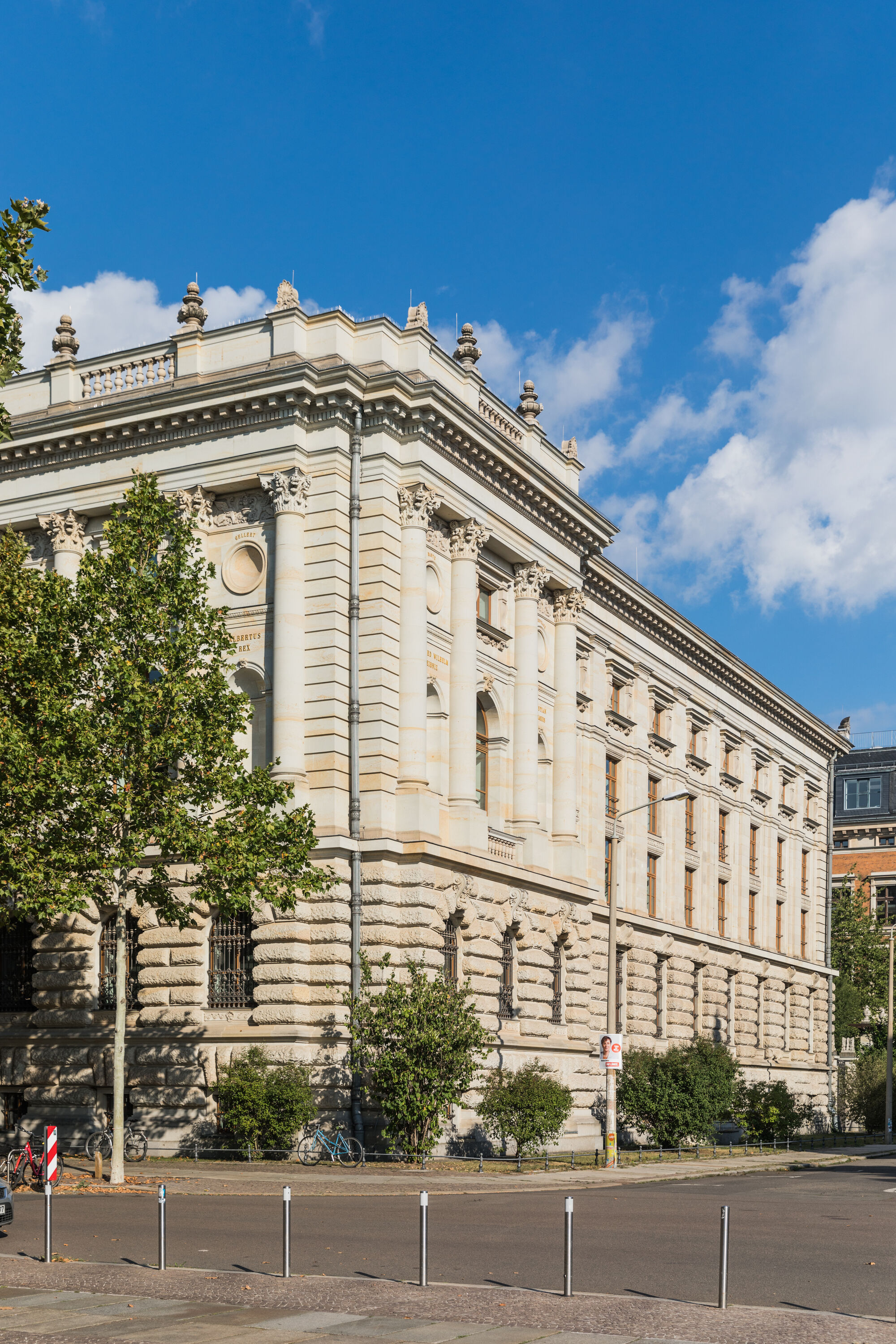 Universitätsbibliothek "Bibliotheca Albertina", Campus Beethovenstraße. Foto: Christian Hüller / Stabsstelle Universitätskommunikation / Universität Leipzig